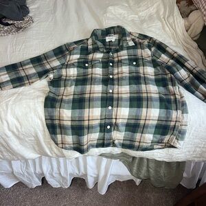 American Eagle Outfitters Green and Beige Plaid Shirt
